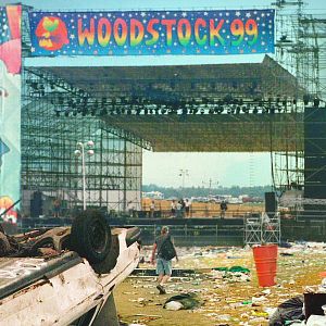 Bilder Absolutes Fiasko: Woodstock '99
