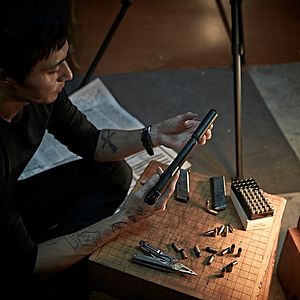 Bilder No Tears For The Dead