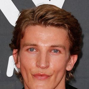 Bilder Ewan Mitchell