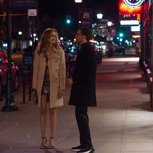 Bilder Shattered - Gefährliche Affäre