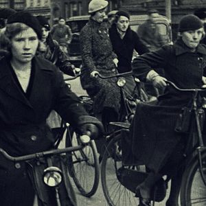 Bilder Together we cycle