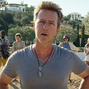 Bilder Glass Onion: A Knives Out Mystery