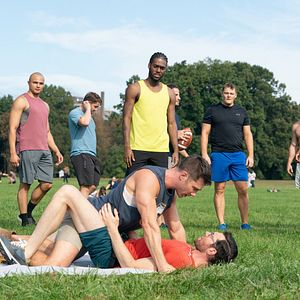 Bilder Luke MacFarlane