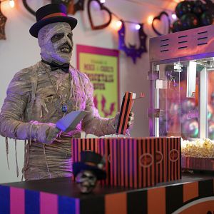 Bilder Under Wraps 2