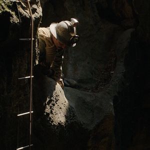 Bilder Il Buco - Ein Höhlengleichnis