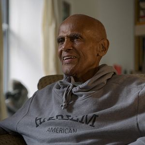 Bilder Is That Black Enough For You?!?