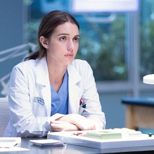 Bilder Adelaide Kane