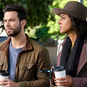 Bilder So Help Me Todd