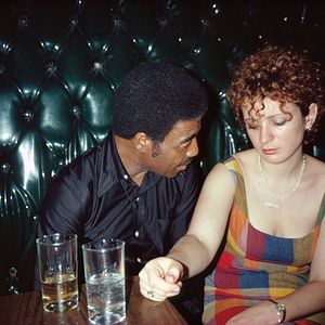 Bilder All The Beauty And The Bloodshed