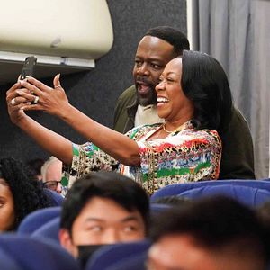 Bilder The Neighborhood