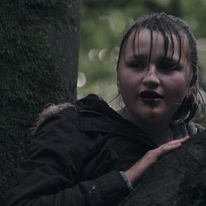 Bilder Among The Living