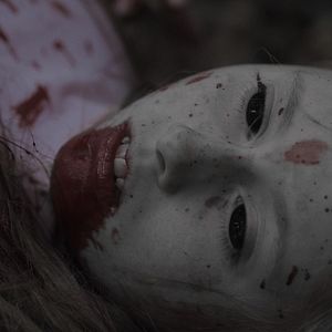 Bilder Among The Living