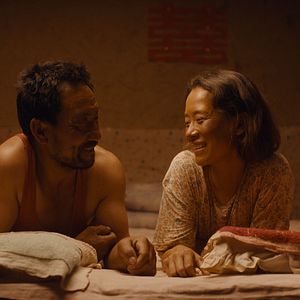 Bilder Return To Dust