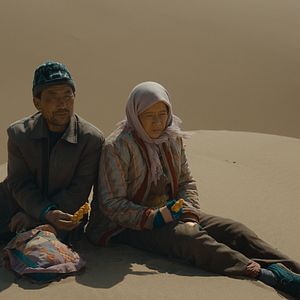 Bilder Return To Dust