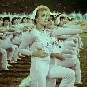 Bilder Între revoluții