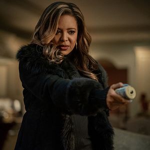 Bilder Luna Lauren Velez