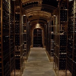 Terroir - Eine genussvolle Reise in die Welt des Weins - Dokumentarfilm ...