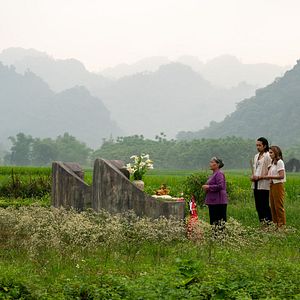 Bilder A Tourist's Guide To Love