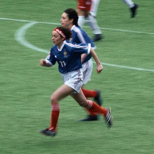 Bilder Marinette - Kämpferin. Fussballerin. Legende.