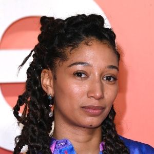 Bilder Raine Allen Miller