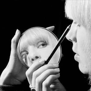 Bilder Catching Fire: The Story of Anita Pallenberg