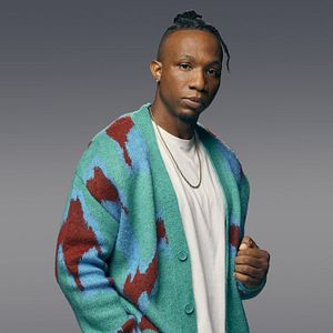 Bilder Arlen Escarpeta