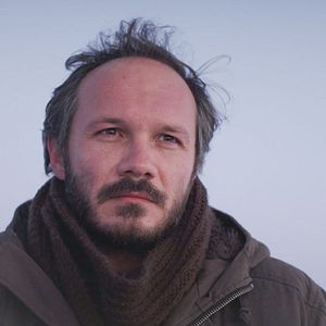 Bilder Auf trockenen Gräsern