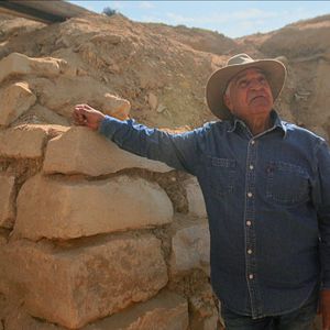 Bilder Unbekannt: Die vergessene Pyramide