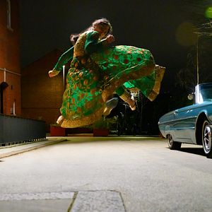 Bilder Polite Society