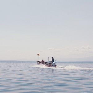 Bilder L'Amour Du Monde - Sehnsucht nach der Welt