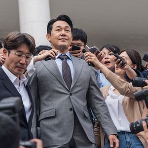 Bilder Gentleman - Taken Identity