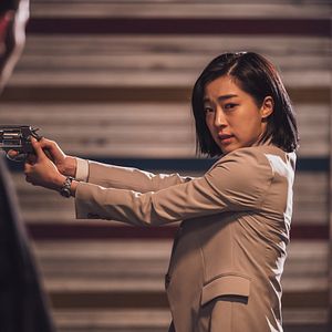 Bilder Gentleman - Taken Identity