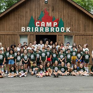 Bilder She Came From The Woods