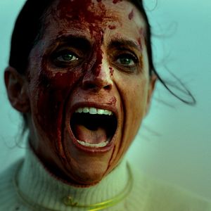 Bilder Everyone Will Burn