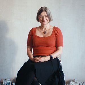 Bilder Frauen in Landschaften