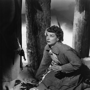 Bilder Einer weiß zuviel