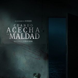 Bilder When Evil Lurks