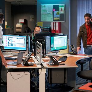 Bilder The Control Room