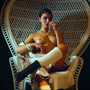 Bilder Emanuelle - Sinnliche Rache