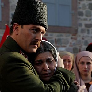 Bilder Zübeyde - Analar ve Ogullar