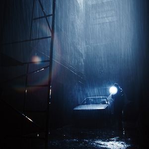 Bilder Into The Abyss