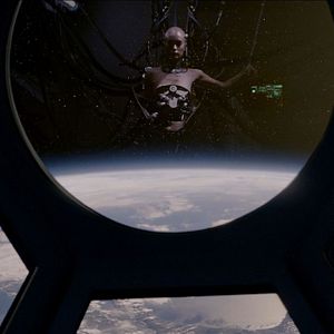 Bilder The Last Boy On Earth