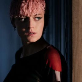 Bilder A Murder At The End Of The World