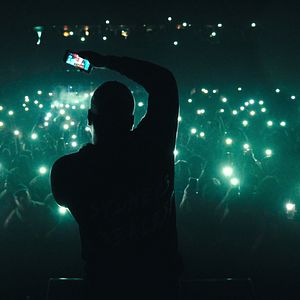 Bilder ONEFOUR: Against All Odds