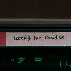 Bilder Yellow Door: '90s Lo-fi Film Club