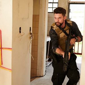 Bilder The Island - Auge um Auge