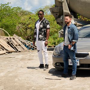 Bilder The Island - Auge um Auge