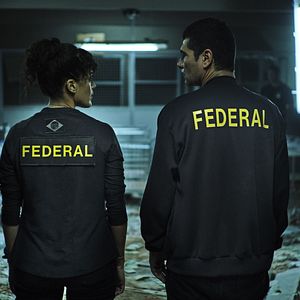 Bilder Maeve Jinkings