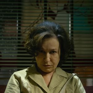 Bilder Elena weiß Bescheid