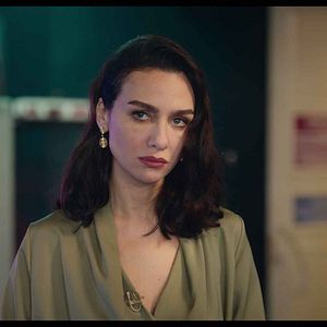 Bilder Der Vogel und die Löwin